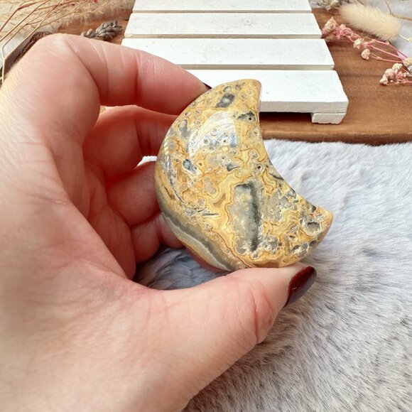 Beautiful Crazy Lace Agate Moon - Picture 2 of 5